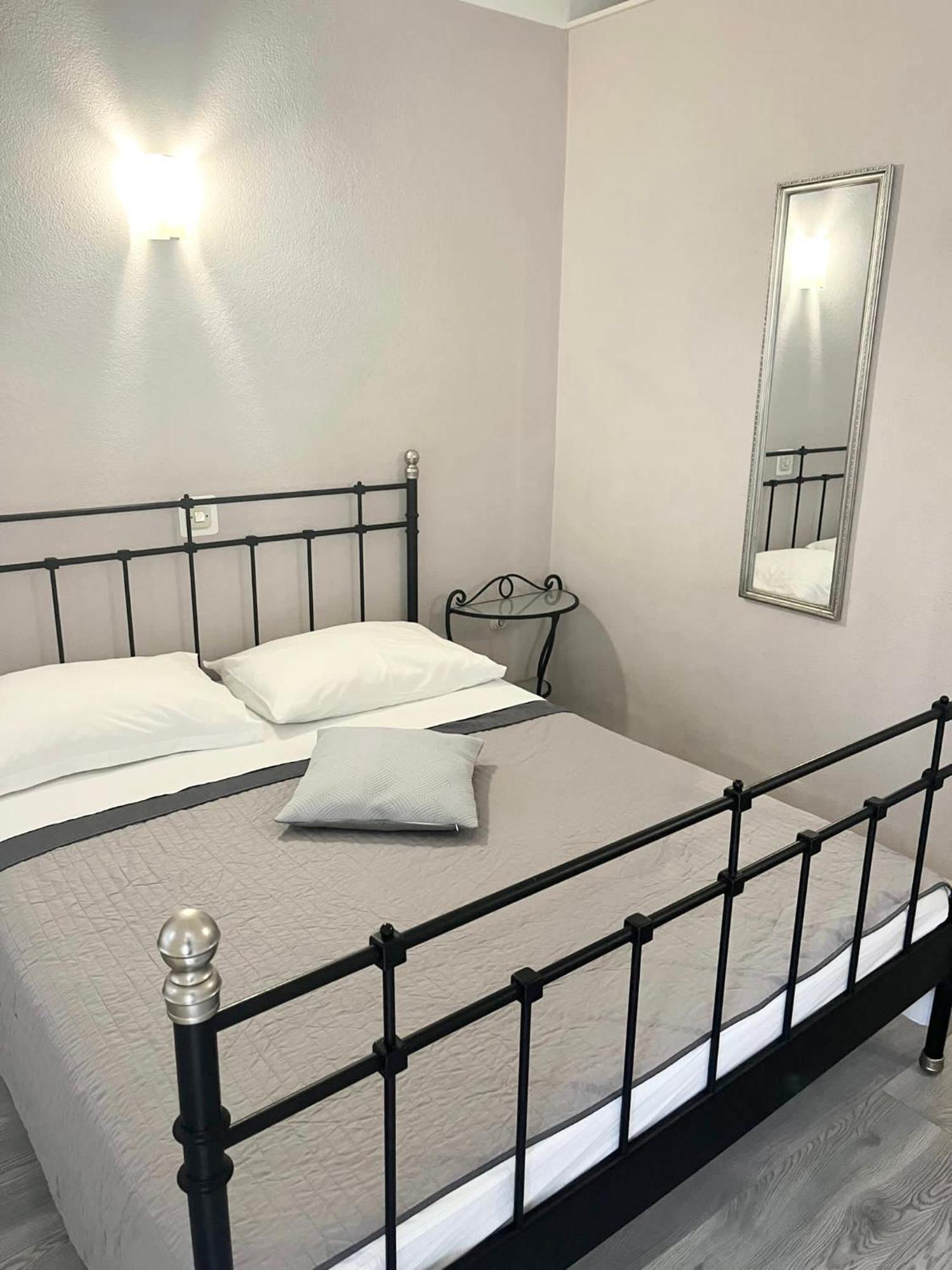 Apartments Talija 드라슈니체 객실 사진